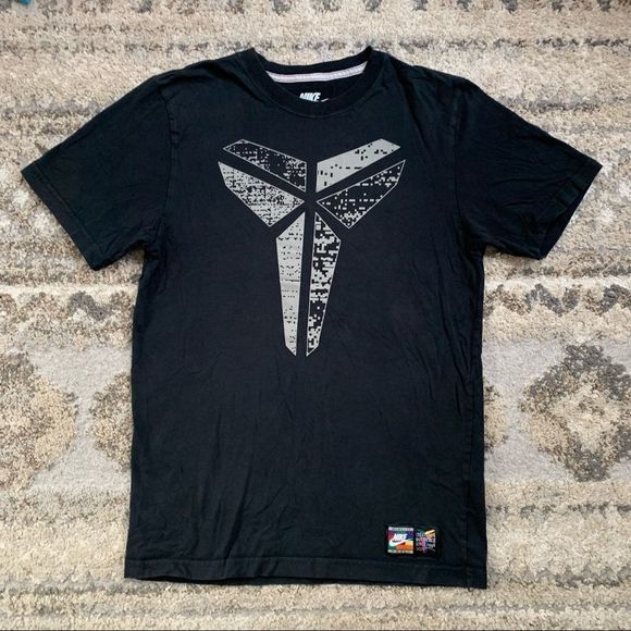 Nike Black Reflective Kobe Short Sleeve Shirt Small - Picture 1 of 8